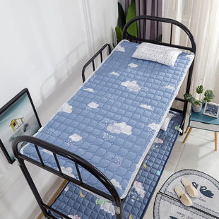 Student Dormitory Single Mattress Summer Thin Soft Cushion 1.2 Dormitory Bunk Bed Mattress Foldableable Washable 0.9