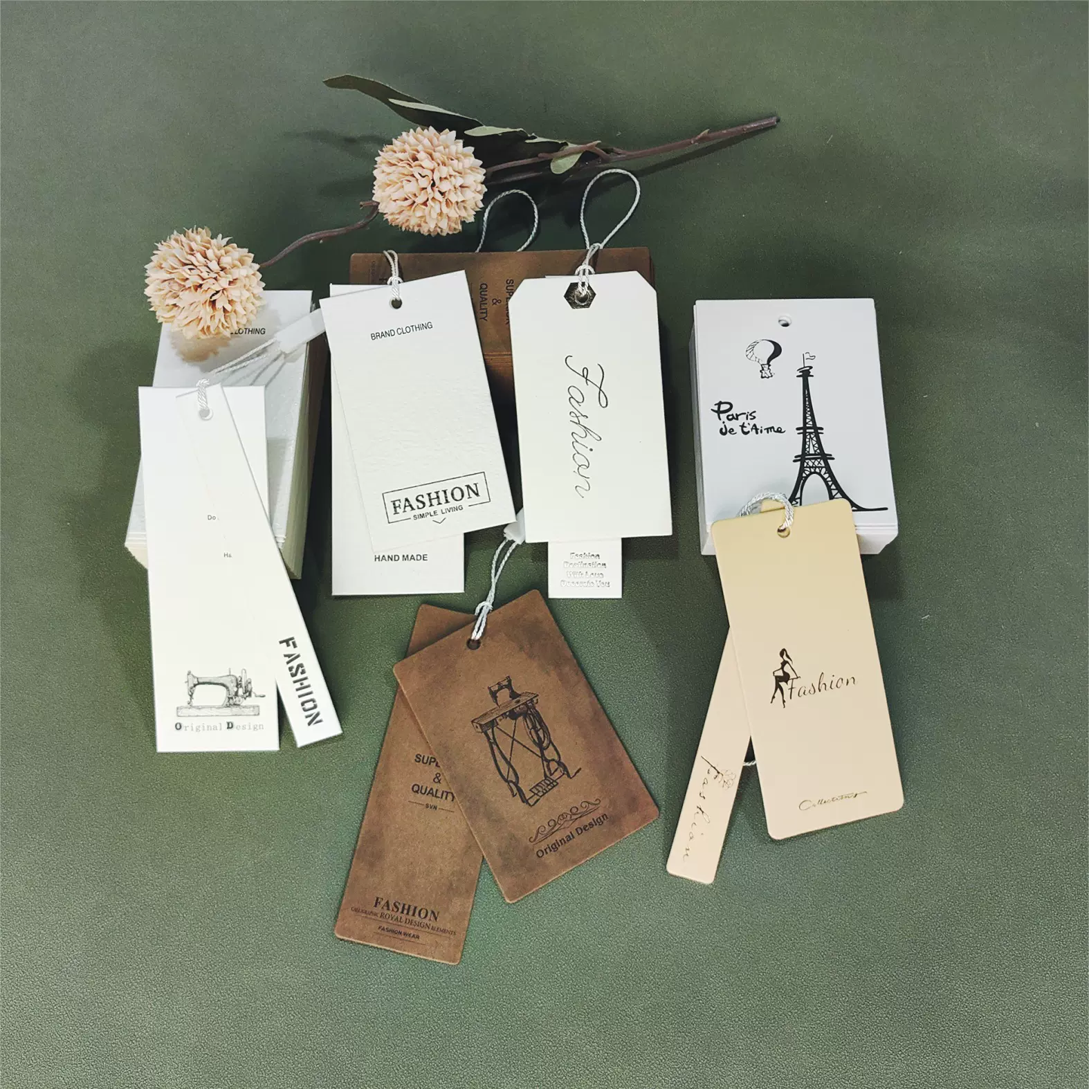 现货衣服吊牌挂卡服装吊牌定 做合格证内衣服家纺吊卡饰品卡定 制