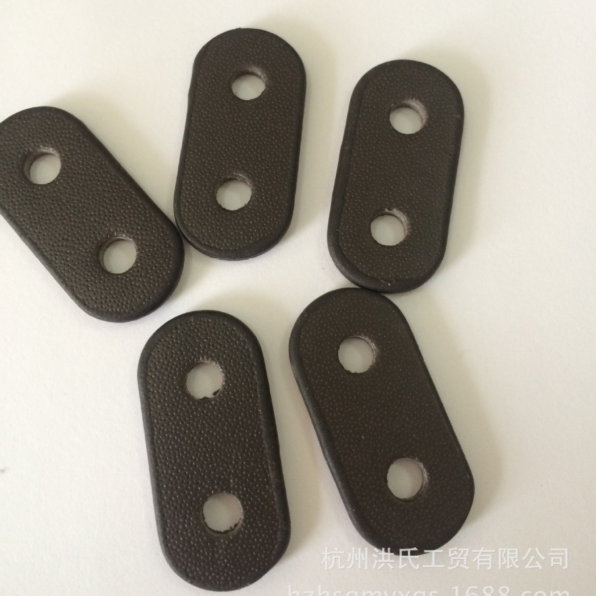 杭州皮革标定做PU变色皮革标猪鼻子扣标皮革皮商标