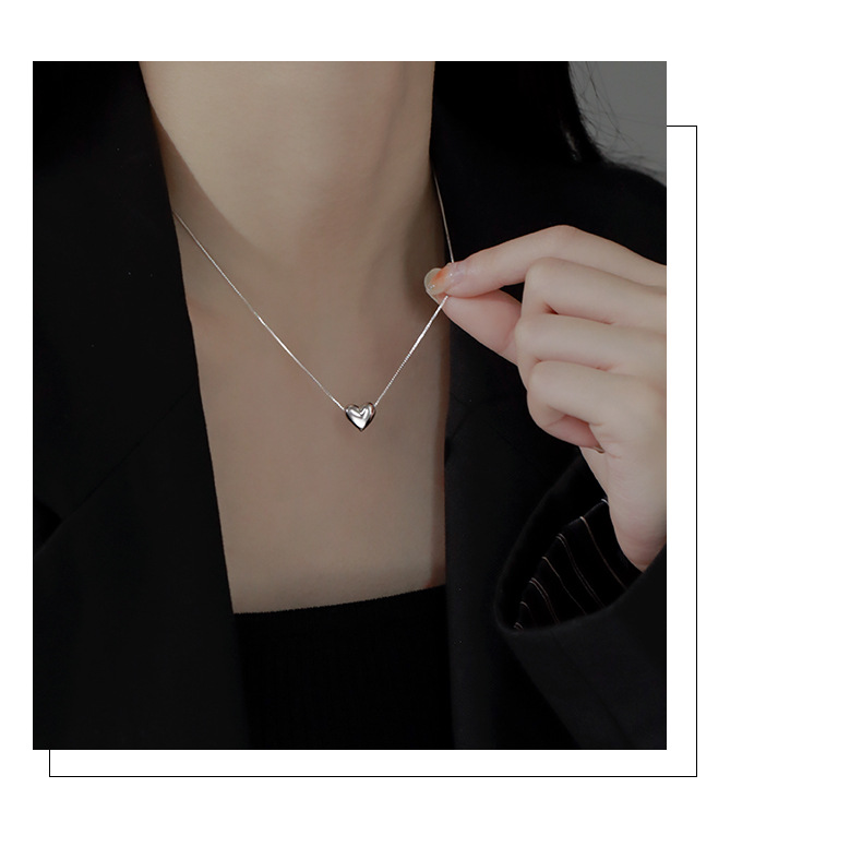 S925 silver heart necklace for women niche design advanced 2023 new heart shaped pendant light luxury clavicle chain_voghion.com