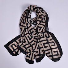 一件代发直播韩版印花棉麻围巾欧美经典秋冬保暖围脖外搭披肩