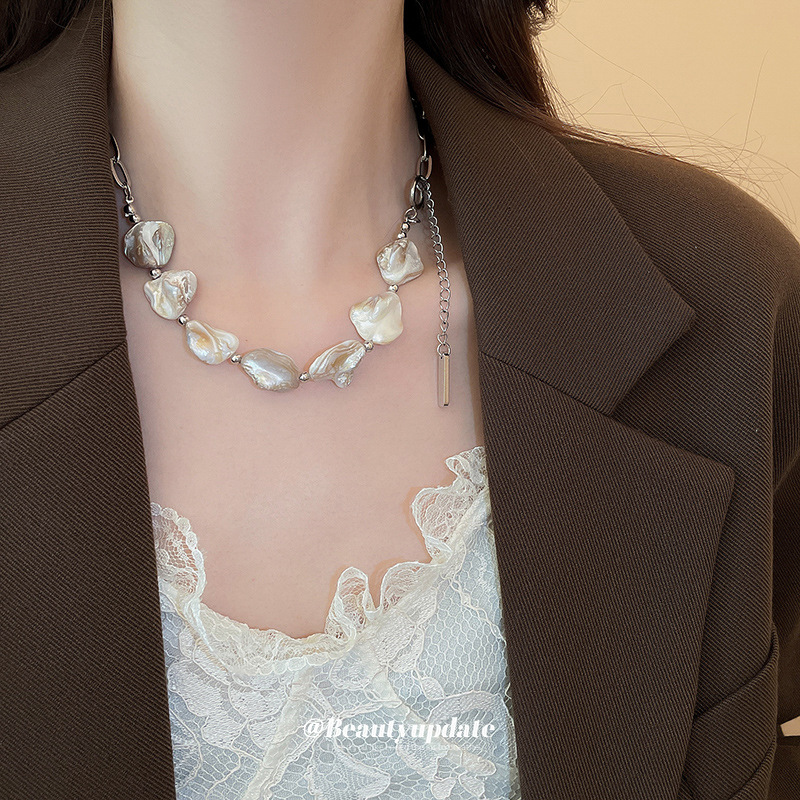 Cadena de concha de metal, costura, pendientes, pulsera, juego de collar, cadena de clavícula fresca pequeña, estilo de vacaciones, joyería de alta calidad