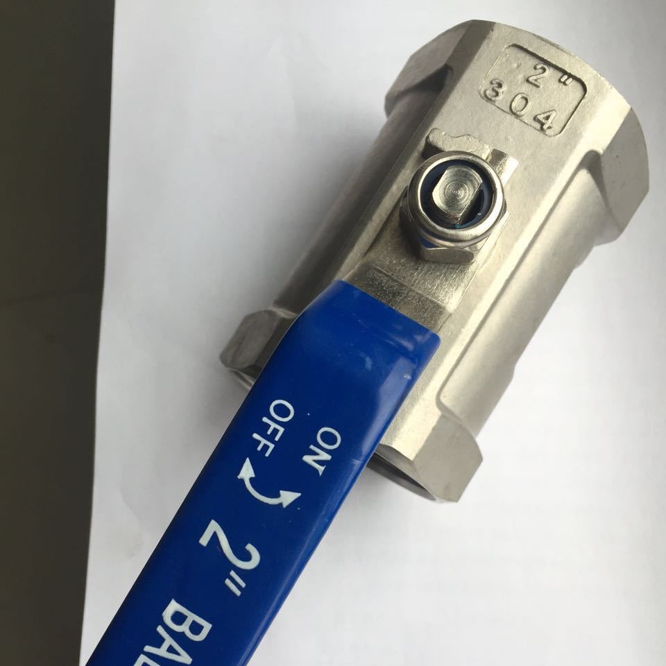 供应不锈钢一片式丝扣球阀 重型一片式内螺纹球阀Q11F-16P V-003P