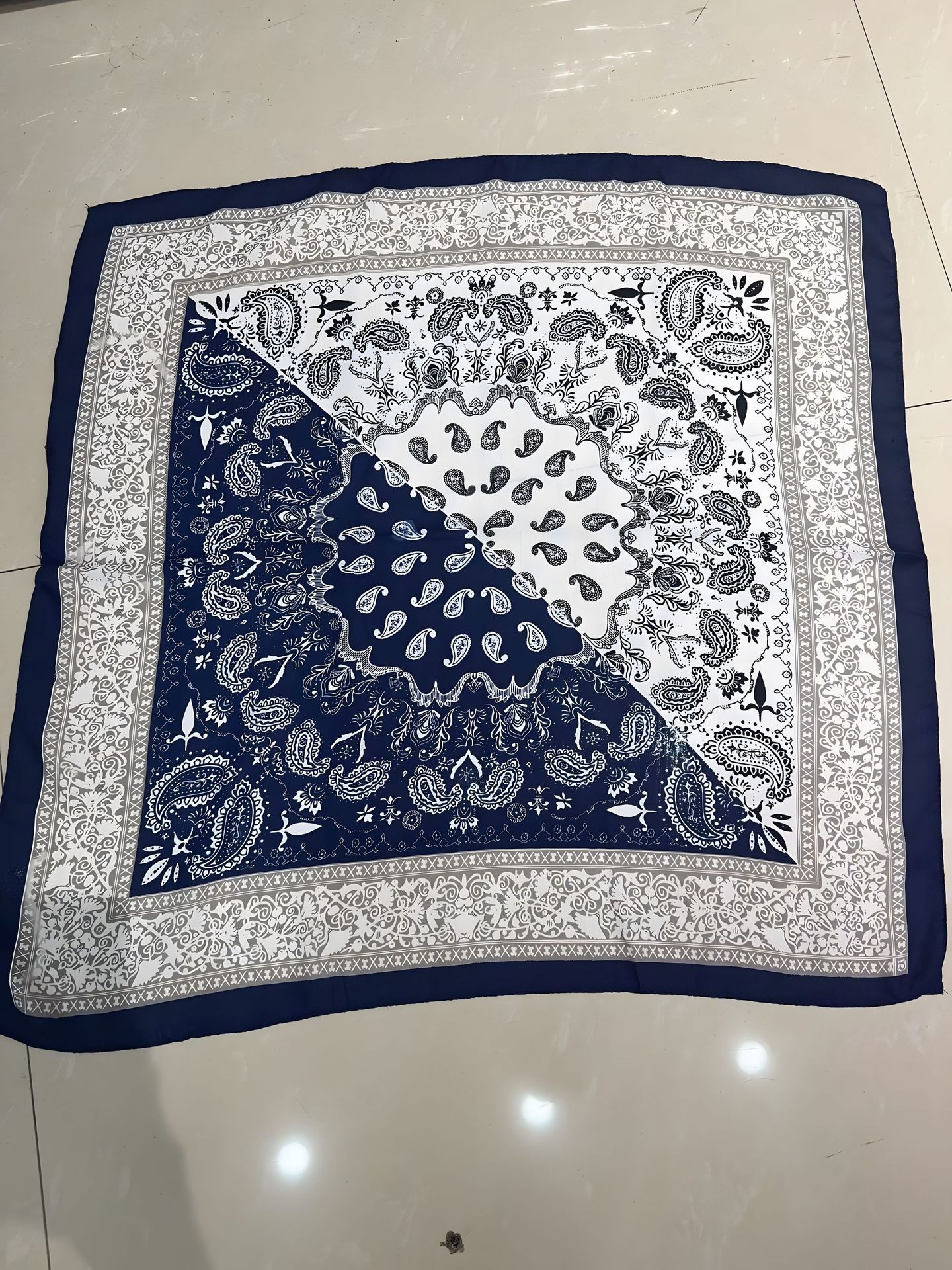 70*70-100 / 70*70CM