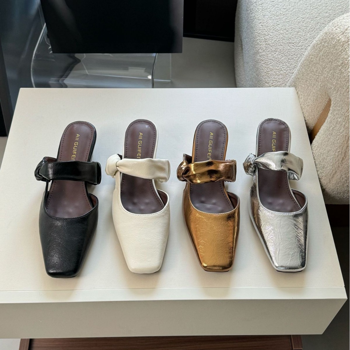 Women's slippers wedge heel square toe