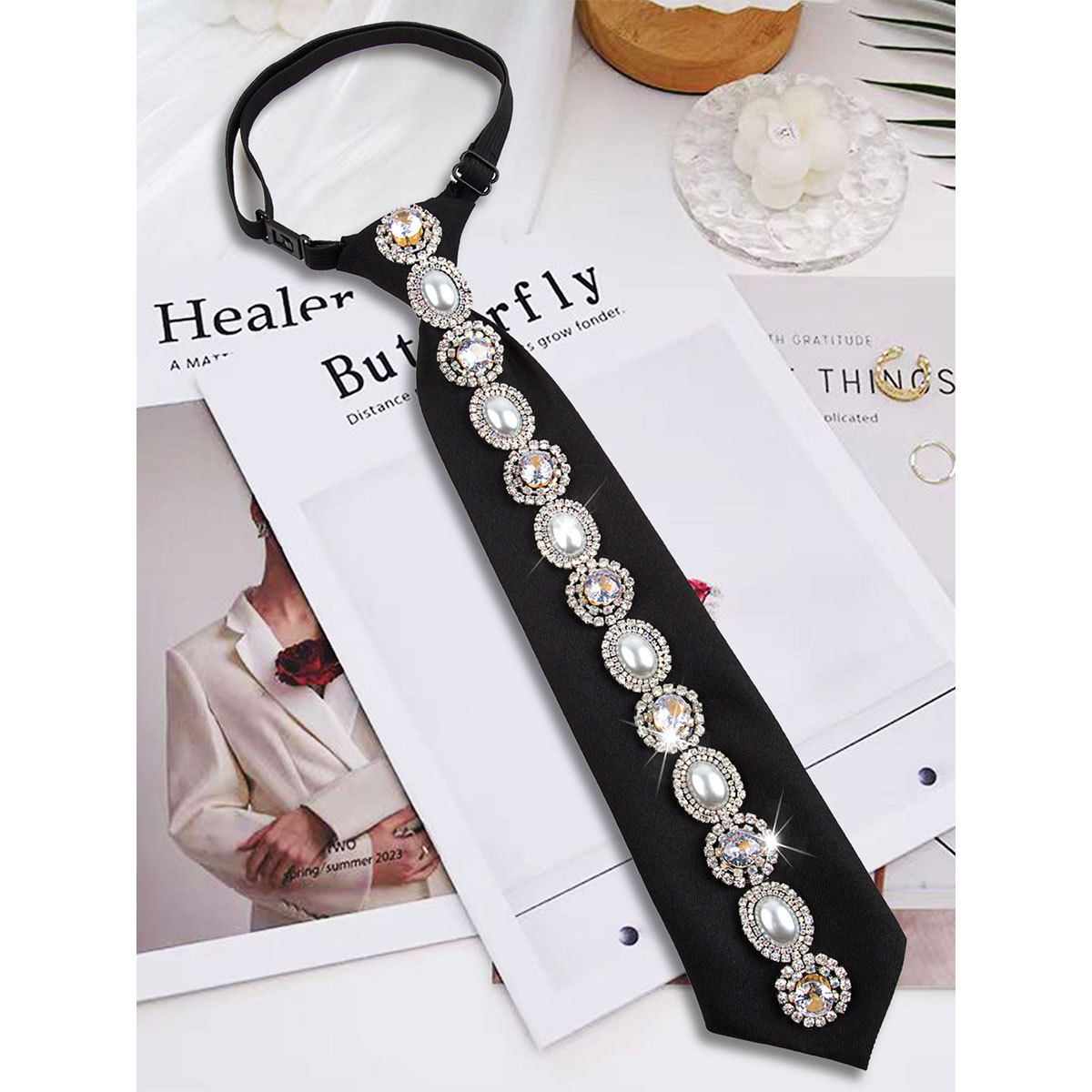 Adjustable fashionable elegant bow tie pearl