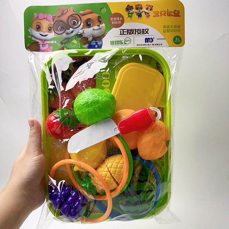 Tres ardillas simulación sandía frutas y verduras corte hamburguesa papas fritas jugar casa chica juguetes de cocina traje