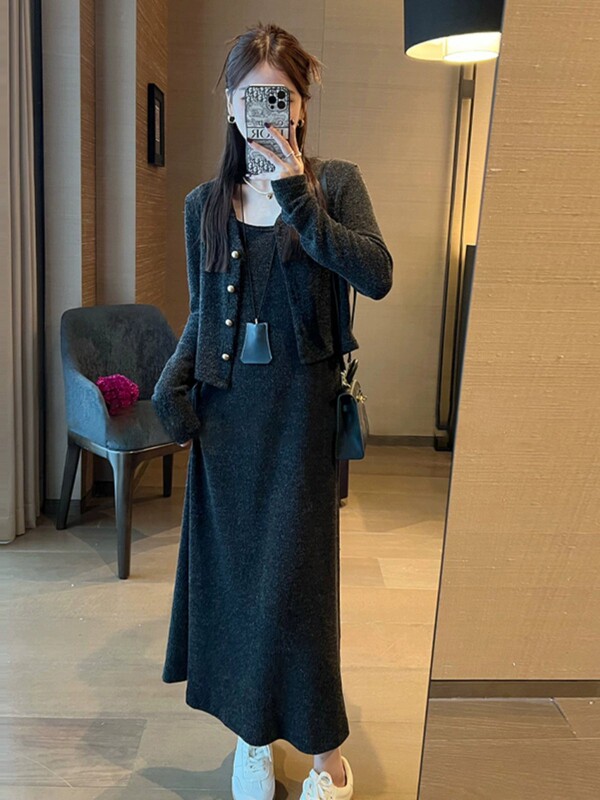 气质连衣裙2025新款女春秋氛围感小个子穿搭开衫背心裙子两件套装|undefined