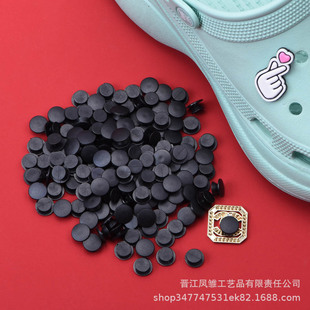 Spot shoe flower bottom buckle I-shaped buckle tapered buckle garden shoes black transparent bottom buckle plastic shoe flower buckle 13mm