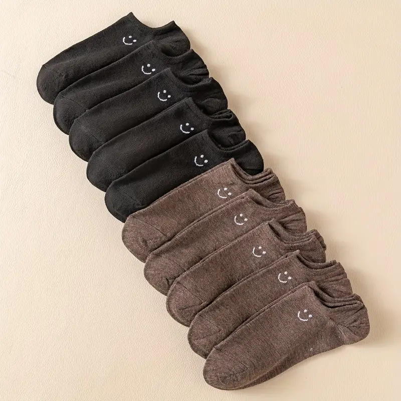 1 Set Casual Unisex Smiley Face Solid Color Polyester Cotton Polyester Ankle Socks display picture 7