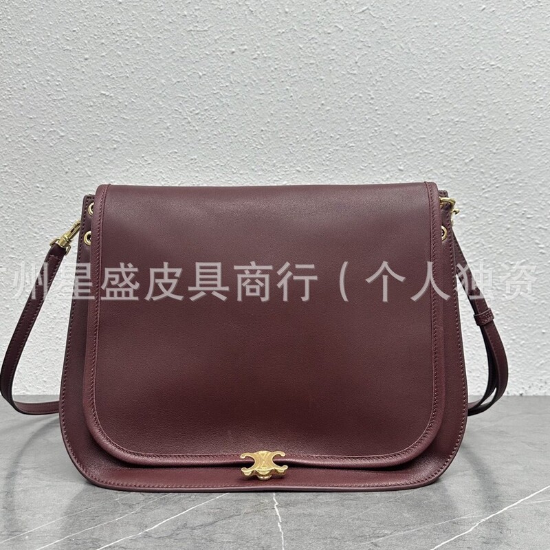 All-steel original sheepskin 2026 Triomphe Soft Messenger Bag, vintage artistic shoulder and crossbody bag All-steel original sheepskin 2026 Triomphe Soft Messenger Bag, vintage artistic shoulder and crossbody bag