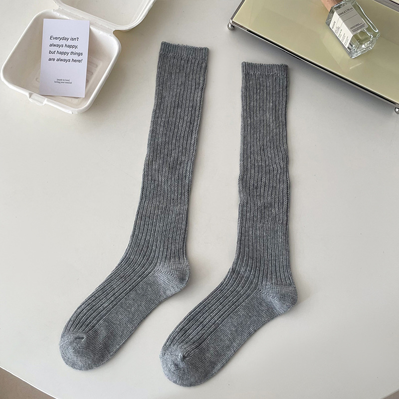 Otoño e Invierno Maillard línea gruesa calcetines de pantorrilla absorbentes de sudor diseño de nicho sentido americano japonés retro medias Calcetines de rodilla