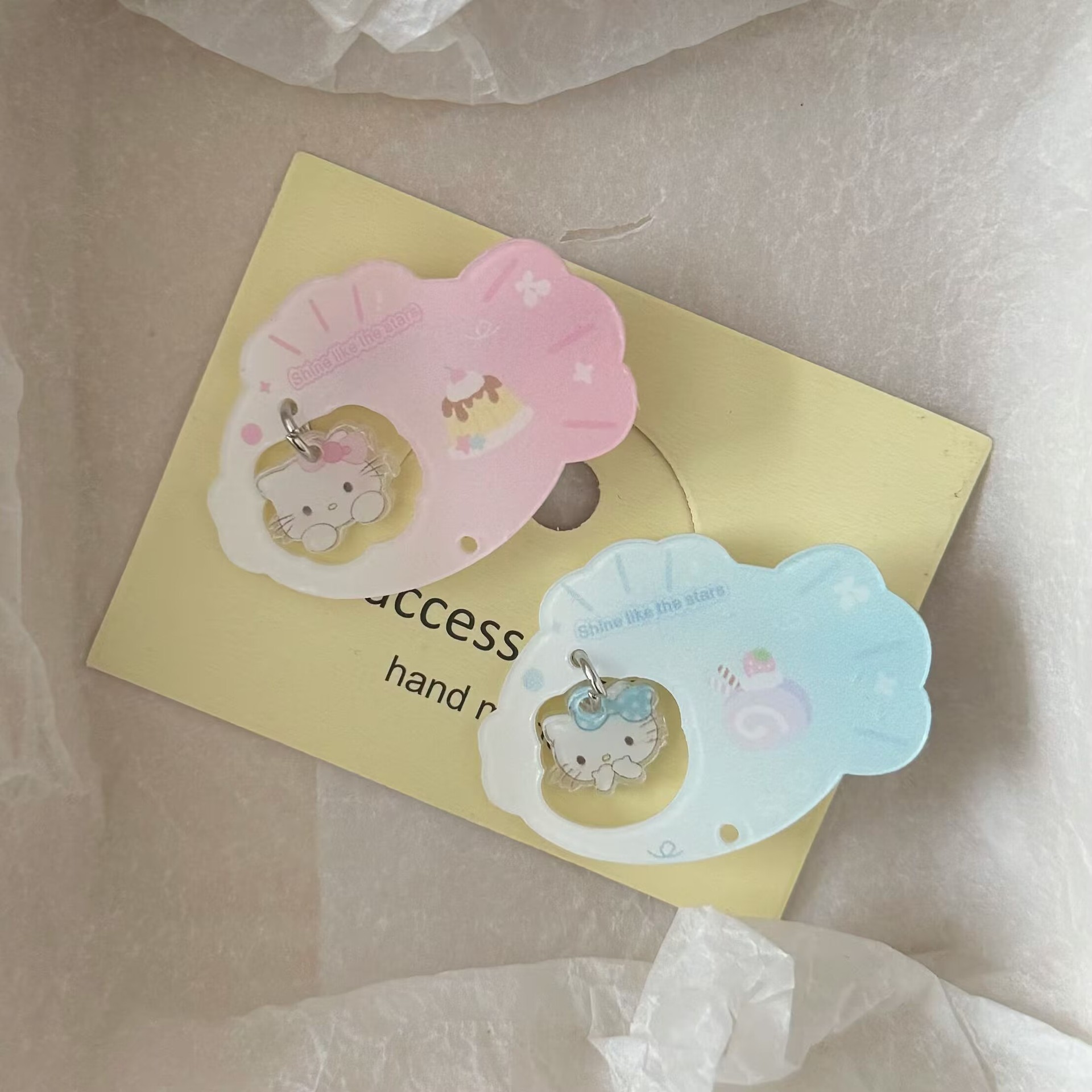 Acrylic Cat Fish Pendant Hairpin Japanese Sweet Versatile Girl Duckbill Clip Hair Accessory Wholesale New Model