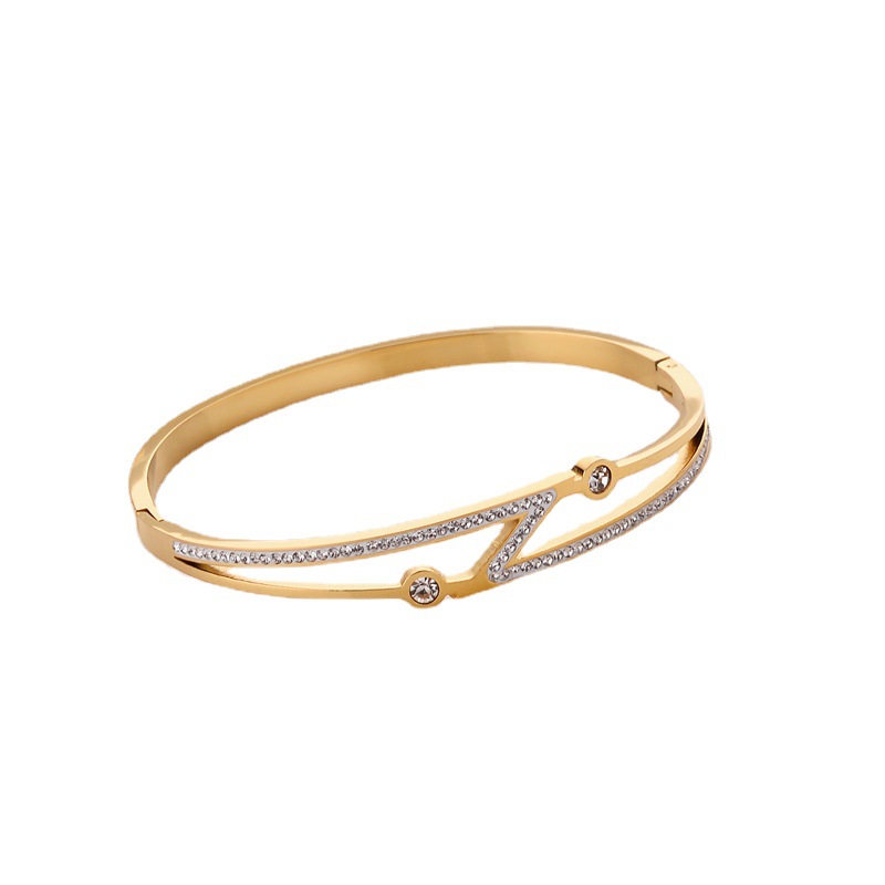 Europa y los Estados Unidos de titanio serie de oro rosa hermoso diamante joyas de brazalete de decoración de chicas accesorios de pulseras fabricantes al por mayor