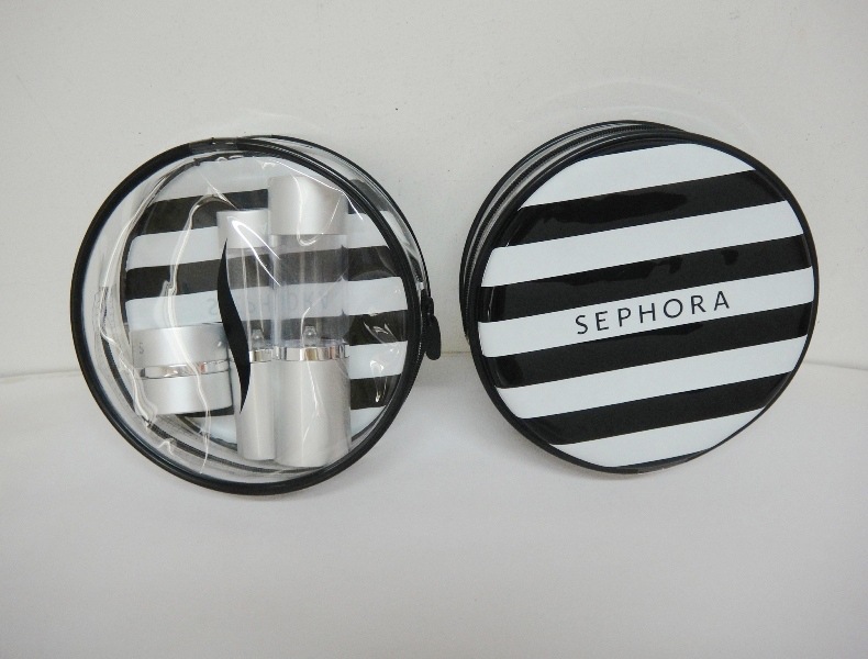 ����Բ��PVC��ױ��͸����ˮPVC��ױ�����Ǵ�PVC����������С��