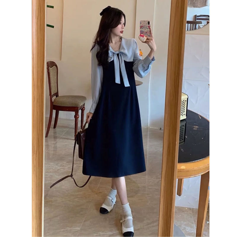 赫本风翻领设计感蝴蝶结长袖连衣裙女早秋新款气质显瘦撞色长裙潮|undefined