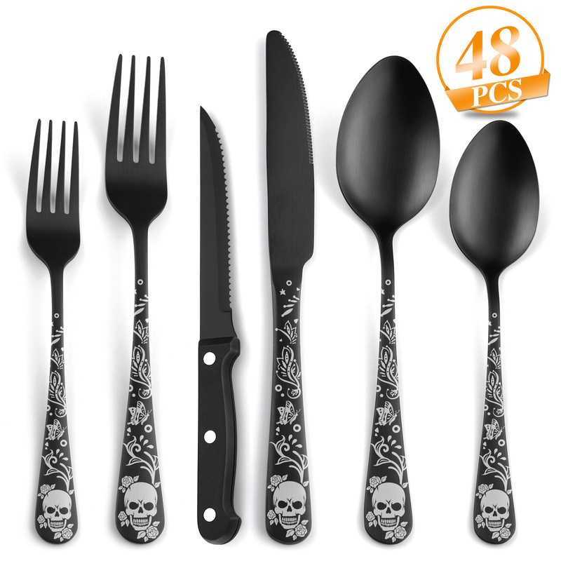 Amazon 20 Pieces Skull Pattern Black Silverware suit Stainless Steel Tableware suit Knife Fork Spoon Home Creative