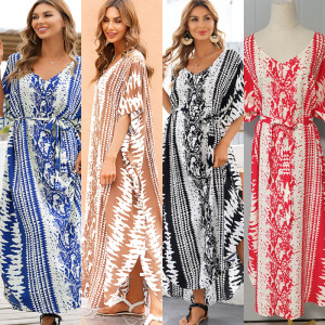 Europe and the United States beach blouse printed on every play serpentine stripe bikini is prevented bask in unlined upper garment loose robes