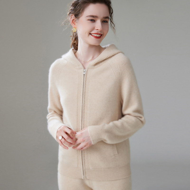 Cashmere Set in Solid Color, Versatile White, 2026 Autumn/Winter Women's Hooded Cardigan with Pockets, Zipper Knit, 2025 Autumn/Winter Cashmere Set in Solid Color, Versatile White, 2026 Autumn/Winter Women's Hooded Cardigan with Pockets, Zipper Knit, 2025 Autumn/Winter