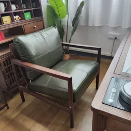 桌类、茶几;餐椅;实木床