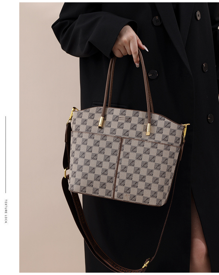 Single-shoulder bags, foreign trade women's bags, this year's popular small bags, women's bucket bags, fashionable and niche hand-held versatile crossbody bags undefined