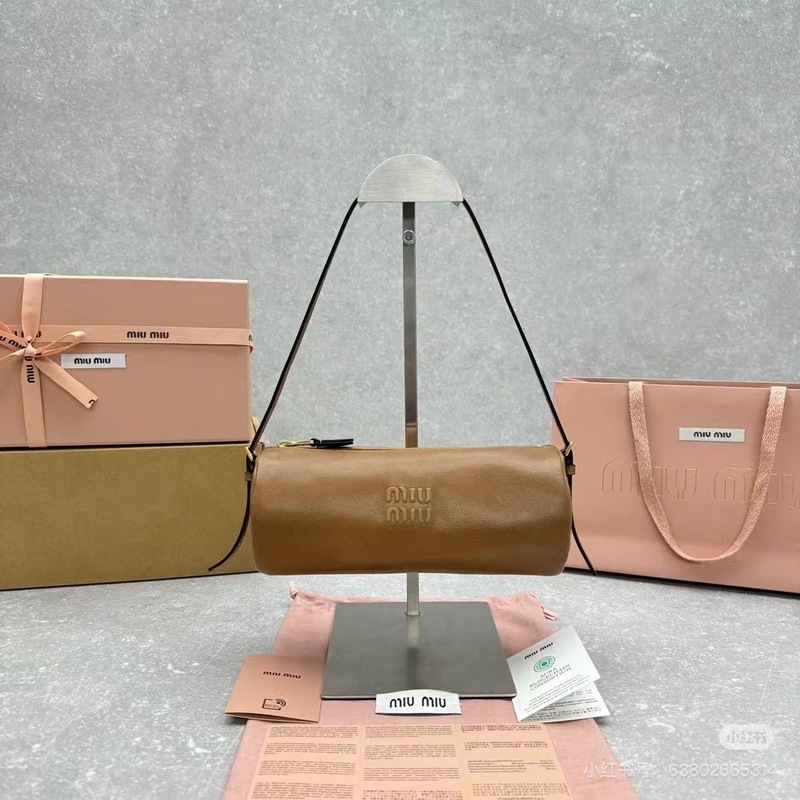 Miu Miao New Pen Holder Bag Retro Simple Hand-Carrying Women's Bag Versatile Fashionable One-Shoulder Lightweight Pen Bag Bag Armpit Bag