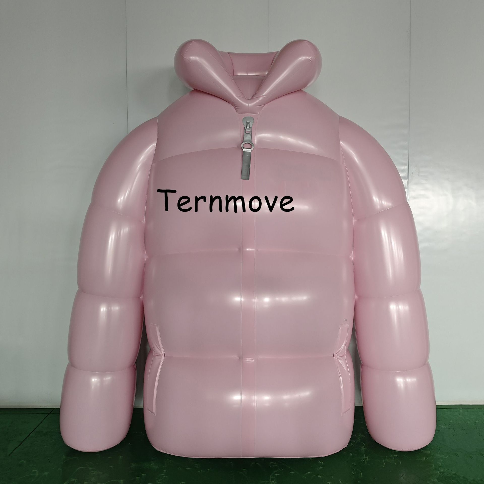 充气羽绒服气模闭气吊挂T恤衫短袖鞋子服商场美陈展览展陈列模型