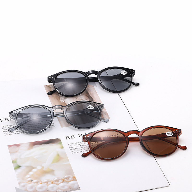 2021 cross-border new fashion sunglasses reading glasses rice nails soft legs full frame spring legs grey piece old sight glasses HF