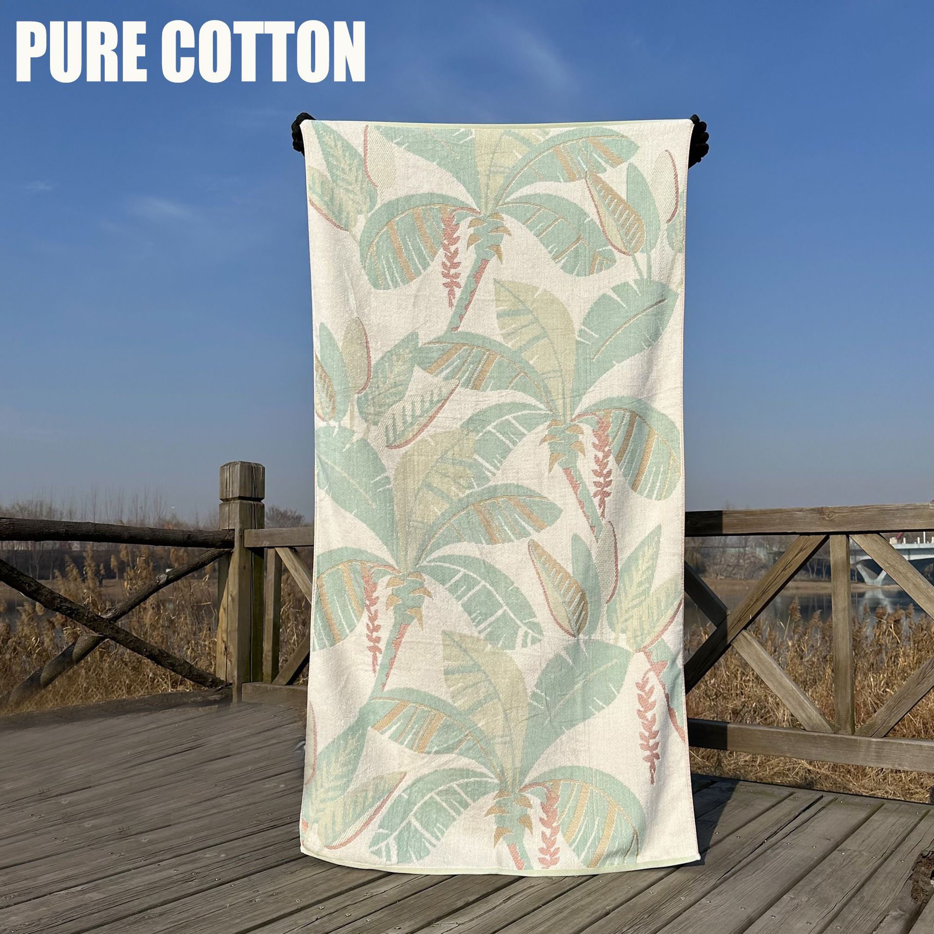 큰 아이 그린 잎