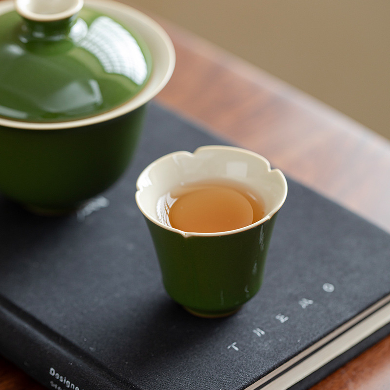 Chinese Emerald Guest Cup Single Cup Tea Set Cup Household Ceramic Hospitality Cup Small Tea Cup Single Cup Chinese Emerald Guest Cup Single Cup Tea Set Cup Household Ceramic Hospitality Cup Small Tea Cup Single Cup