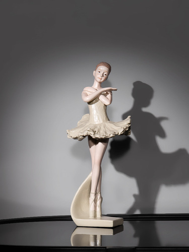 Nordic creative ballet girl ornaments ins style dancer model room princess room soft decoration home furnishings