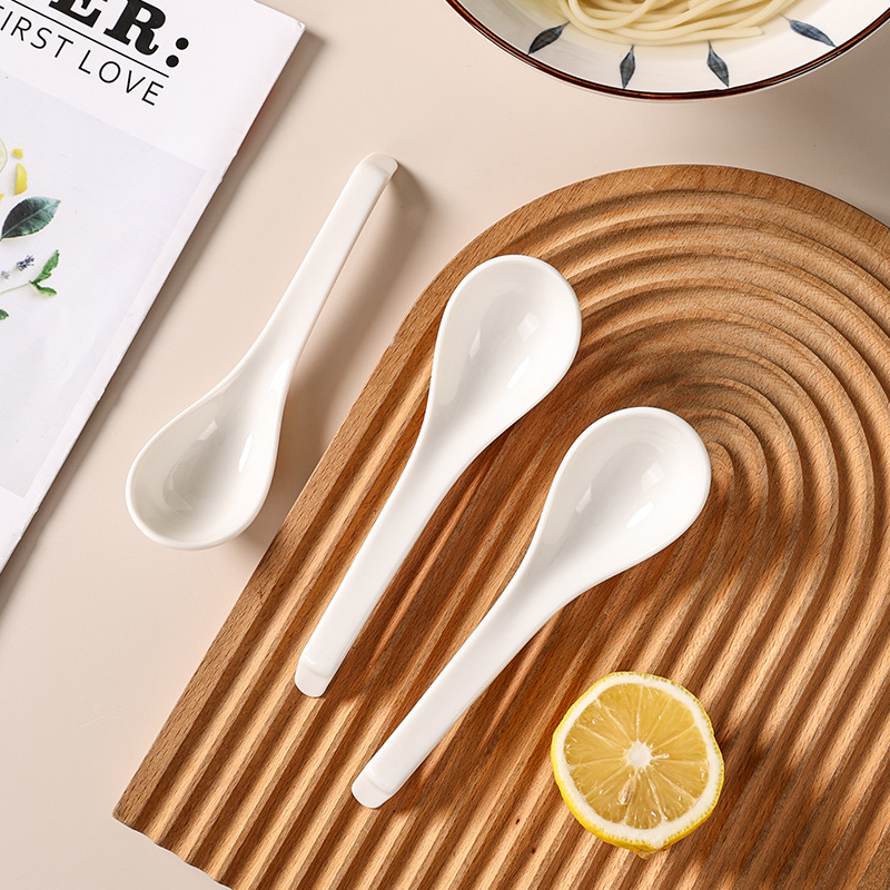 Large White Ceramic Soup Spoon With Long Handle For Home Kitchen_voghion.com