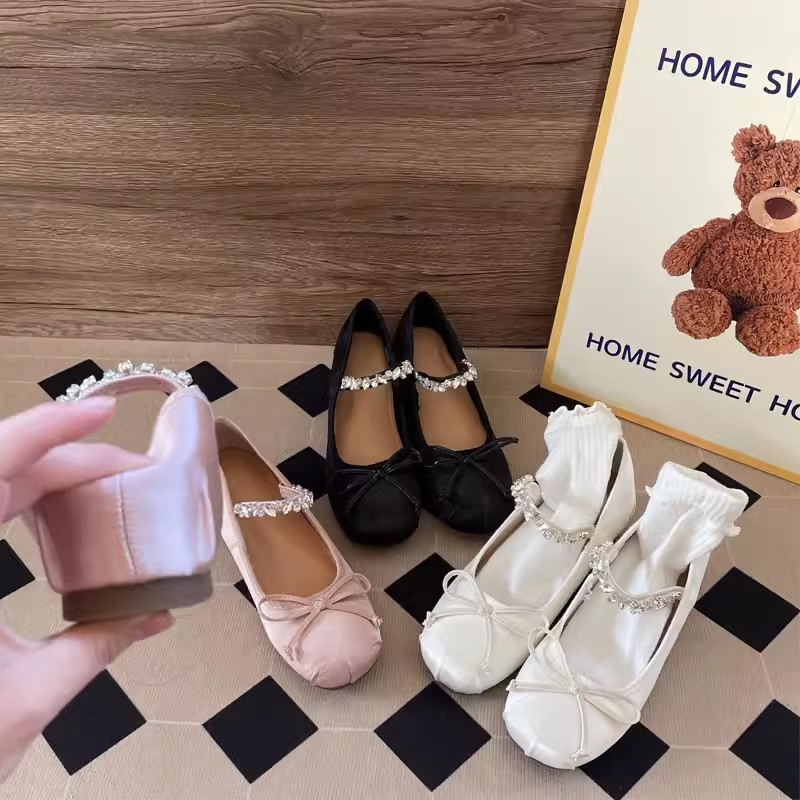 Invisible ballet shoes made of sheepskin leather with rhinestones…