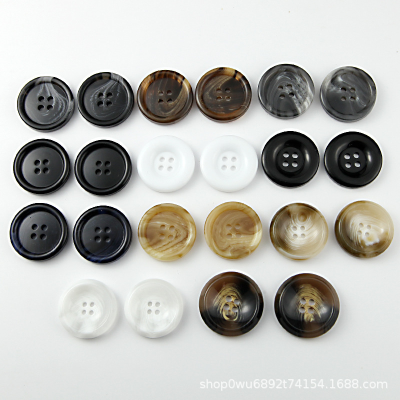 Resin button coat windbreaker four-eye button suit suit suit buckle round black coffee pattern all-match button in stock wholesale