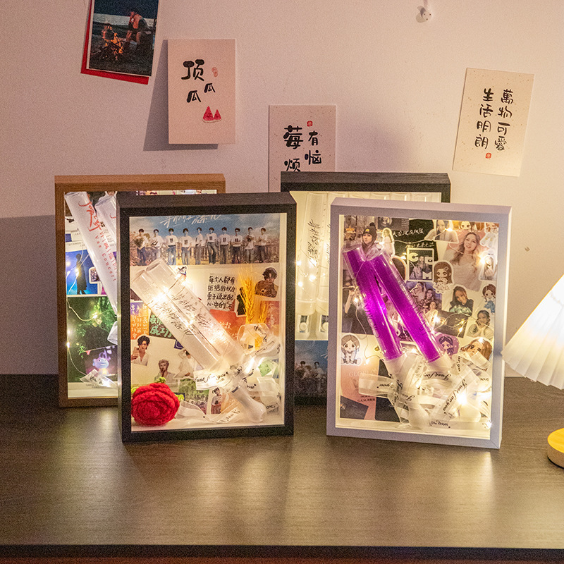 Ten Transparent Dustproof Display Boxes for Storing Photo Frames and Props for Fan Support at Celebrity Concerts