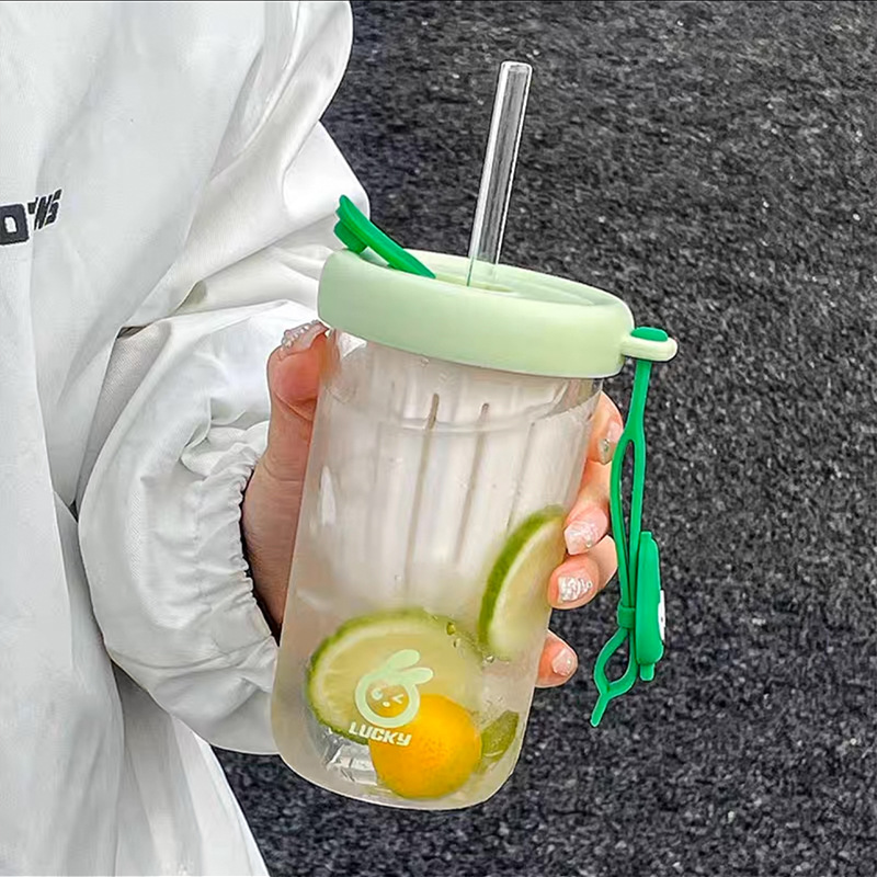 緑には3 Dぬいぐるみは含まれていません