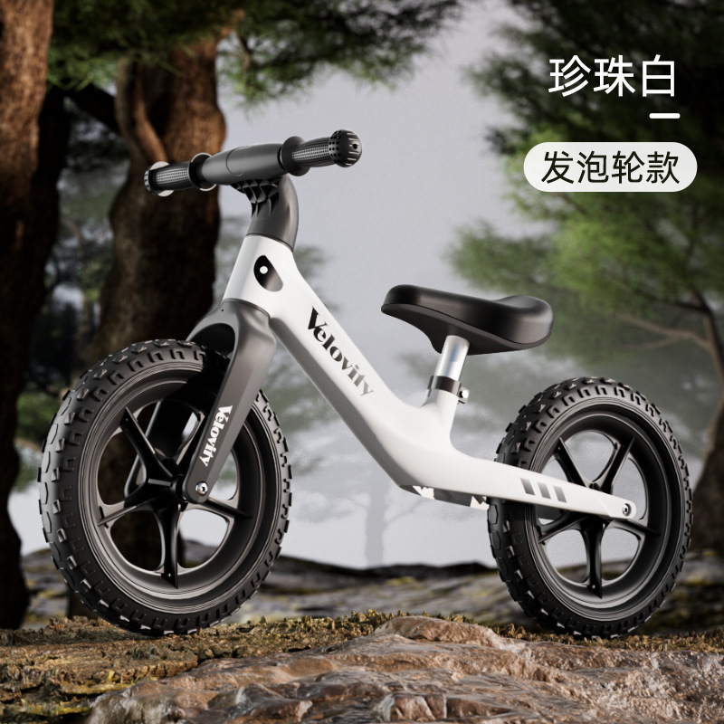 在庫あり卸売子供用バランスカーペダルなし自転車スクーター2-3-6歳の子供用ベビースクーター|undefined