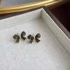 Diamond bow-