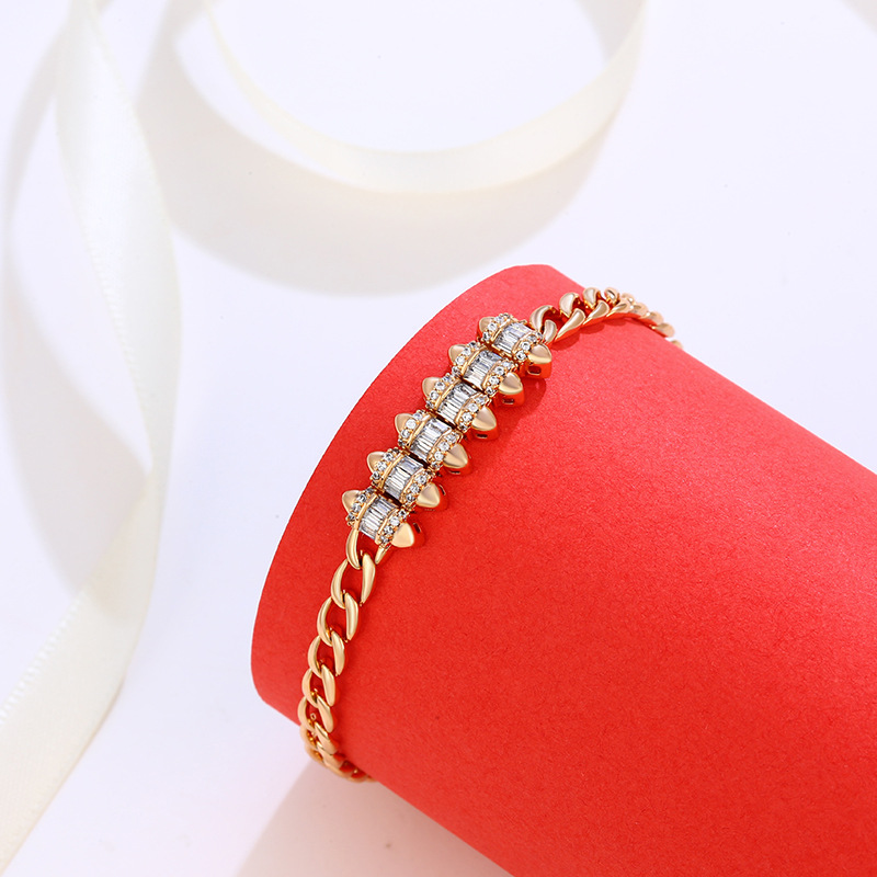 Xuping joyería europea y americana Comercio exterior 18K chapado en oro pulsera de aleación personalidad de la moda pulsera transfronteriza al por mayor joyería femenina