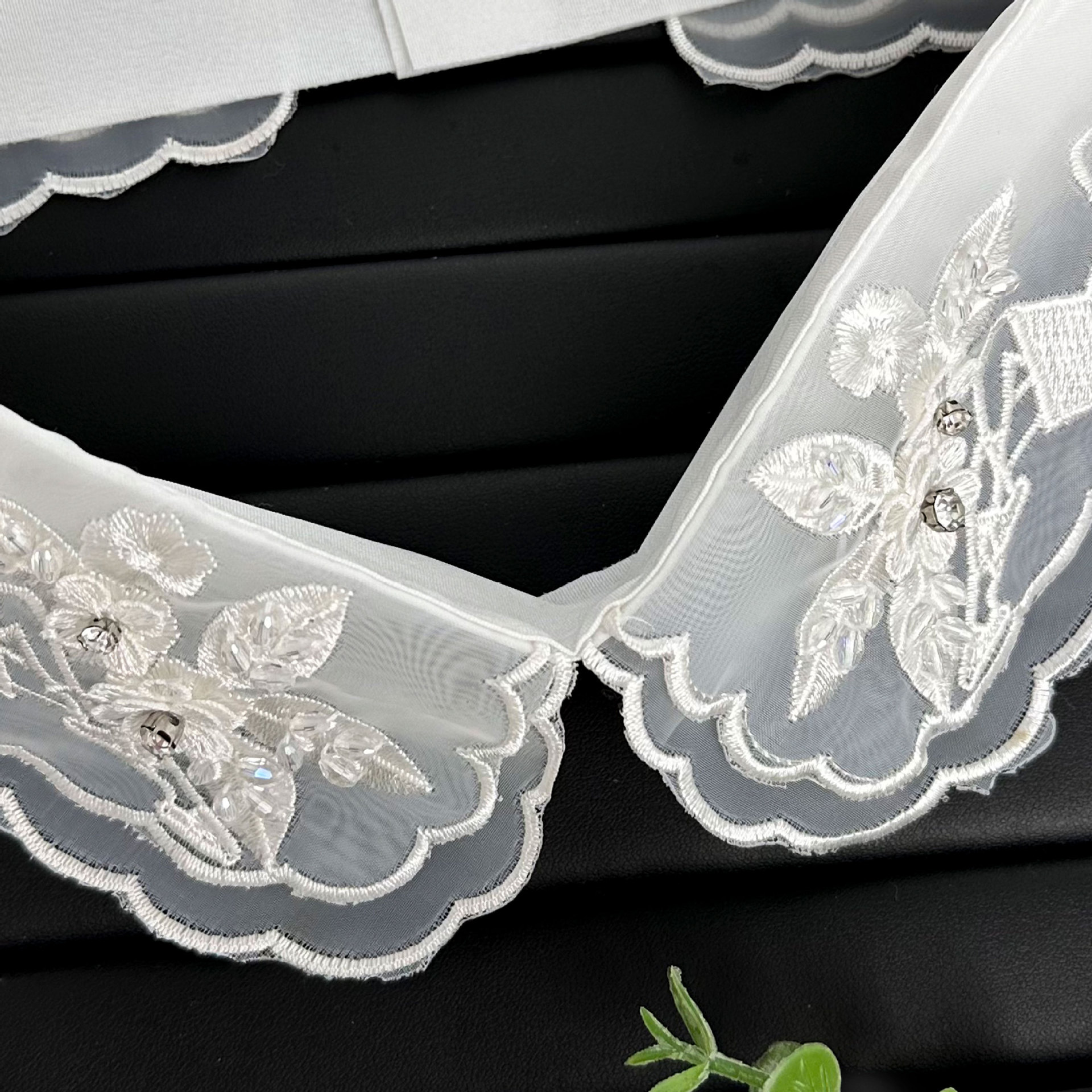 Cuello falso bordado en agua de alta calidad camisa de mujer vestido de moda decoración hueco taladro de clavo cuello falso