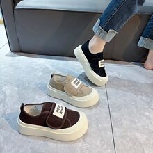 ����Ь��Ӗ��׳����N�ۈA�^��Ь�¿��ļ�ͨ�Õr�аٴ��N��С��Ь