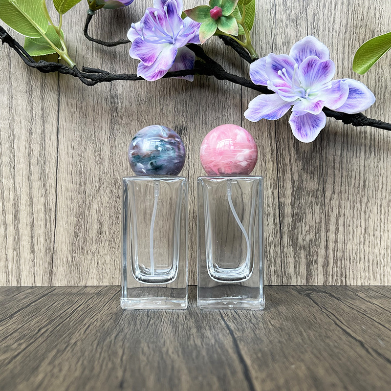 现货B044-50ml四方形水晶透明玻璃瓶/香水瓶/便捷香水分装/喷雾瓶