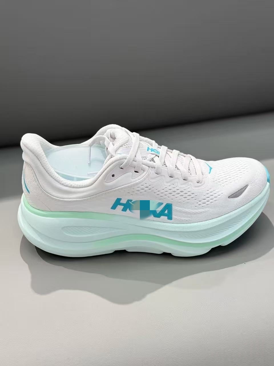 summer breathable wear-resistant running sneakers for men and women