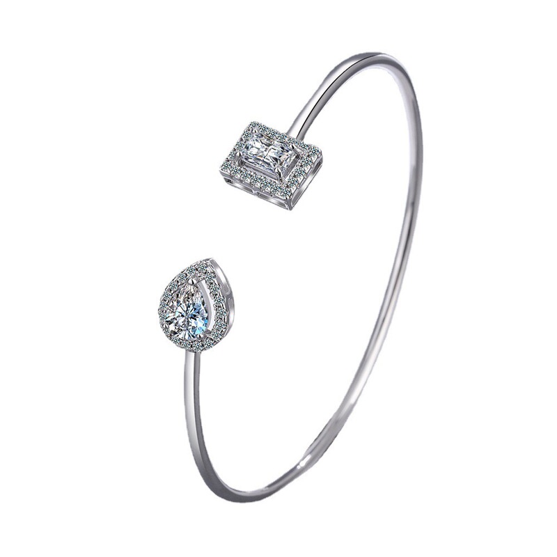 European and American fashion sweet inlaid square zirconium diamond bracelet women's temperament water drop single diamond bracelet bracelet