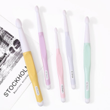 大号特粗款软柄钩针手工编织工具勾针双色包胶钩针软柄大尺寸钩针