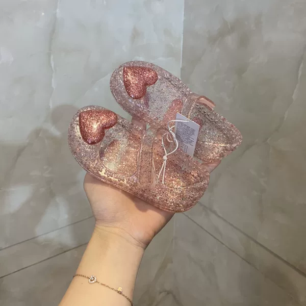 2025 Girls' Sandals with Soft Soles, Summer Closed-Toe Heart-Shaped Princess Children's Jelly Shoes, Breathable Export Sandals for Older Children