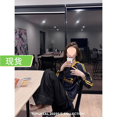 YUYU 美式vibe立体刺绣网眼长袖tee