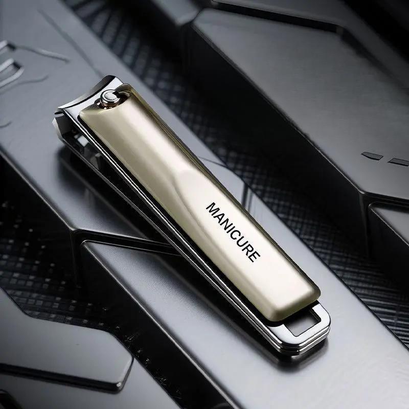 Single-Sided Angled Scissors for Men and Women, Ear Pick, Household Nail Clippers, Convenient Nail Scissors