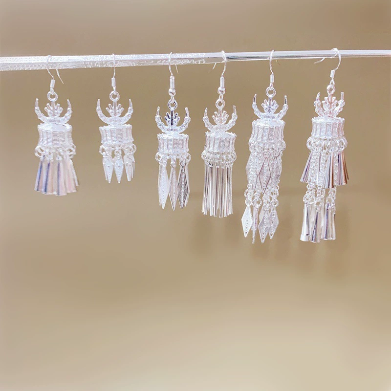Новые серьги Miao с длинной кисточкой, этнические серьги в этническом стиле Miao, серебряные украшения для выступлений на сцене
