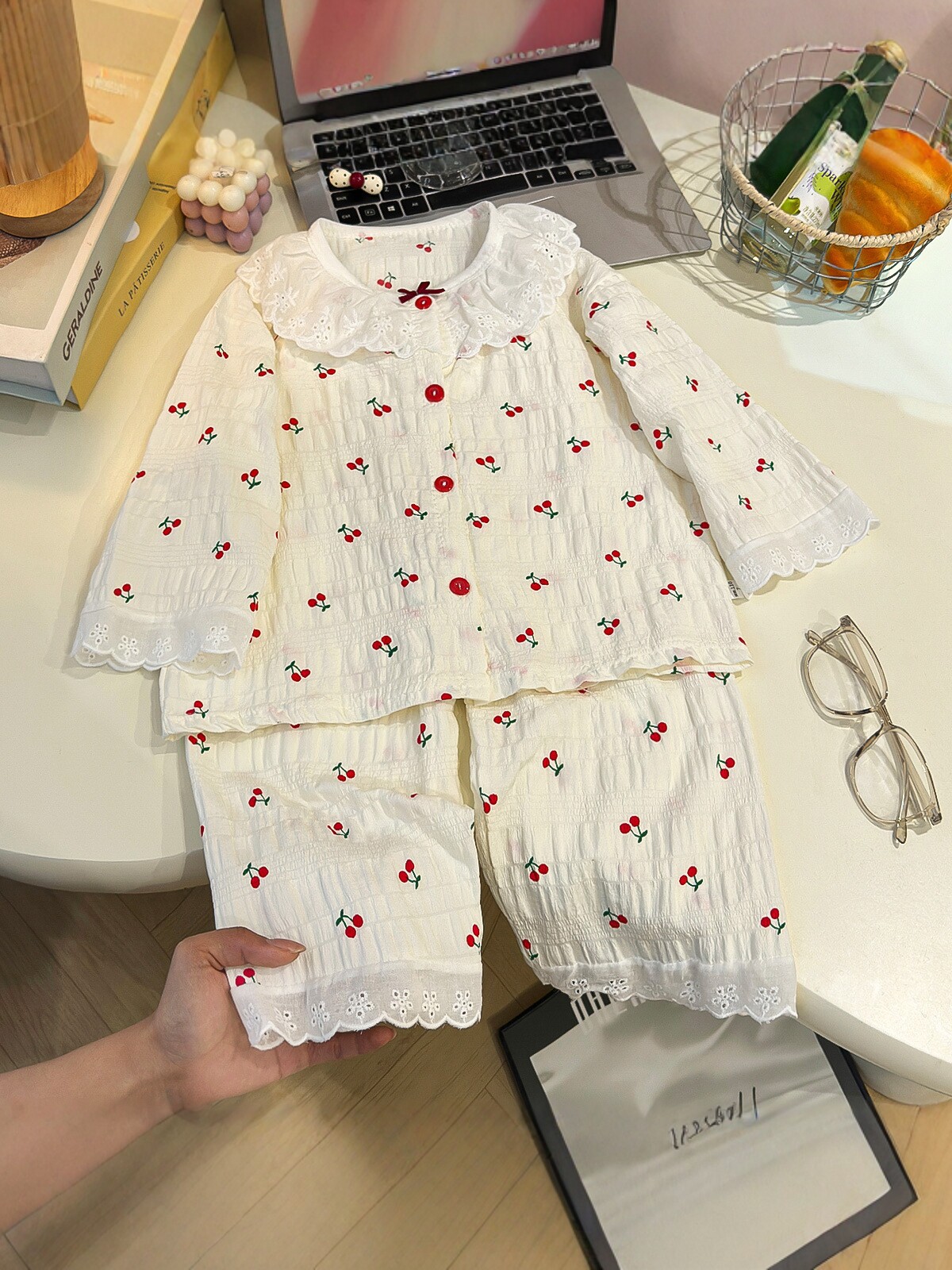 2026 nuevo conjunto de ropa de algodón para niños nubes niñas pijamas de dibujos animados delgados ropa de aire acondicionado transpirable